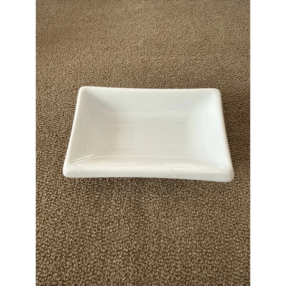 Pier 1 Imports Sauce. Condiment Dipping Bowls Sushi Sauce White (TD)